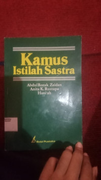 Kamus Istilah Sastra